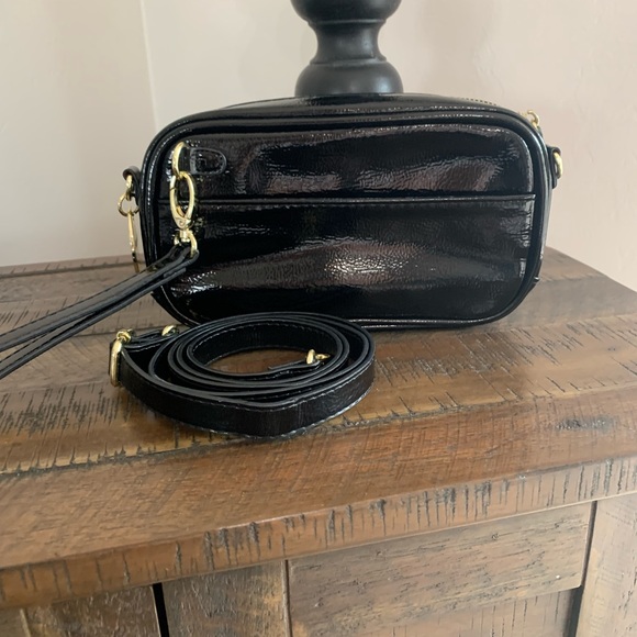 Steve Madden Black Patent crossbody/wristlet - Picture 3 of 10